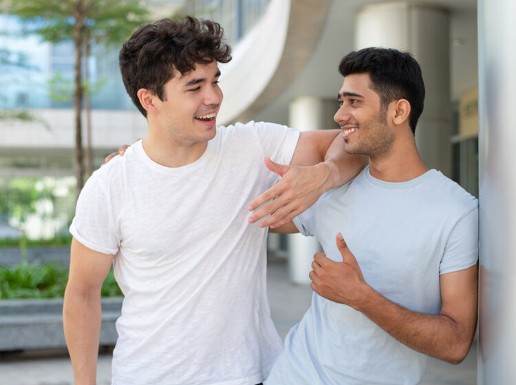 Gay fraternity brothers reveal experiences with Greek life