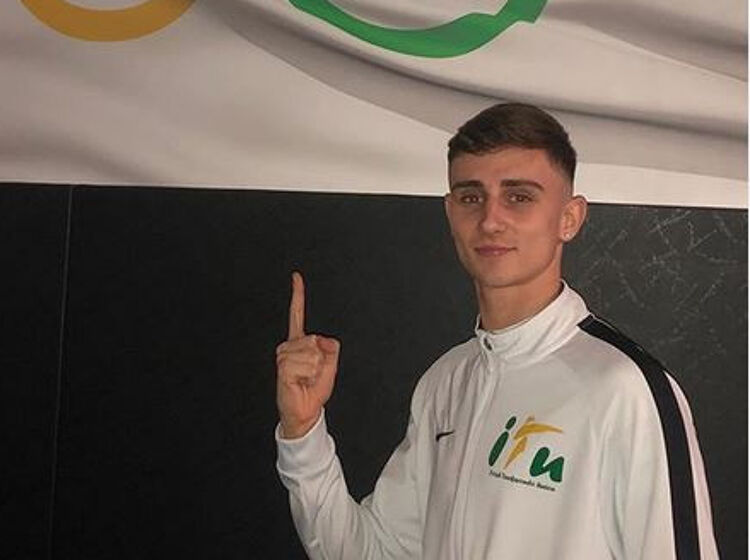 Olympic hopeful Jack Woolley says opponents refused to shake his hand after he came out