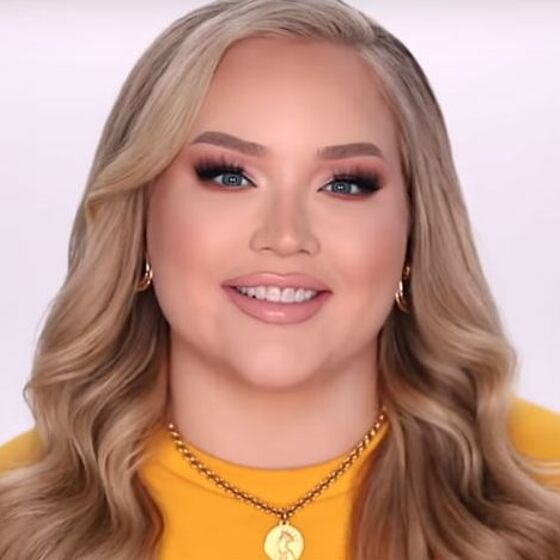 Celebrity YouTube beauty vlogger comes out as trans