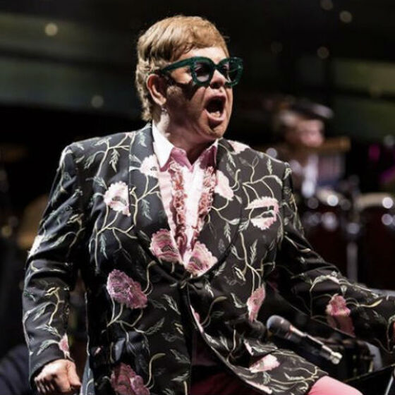 Dramatic footage shows Elton John forced off stage by rainstorm