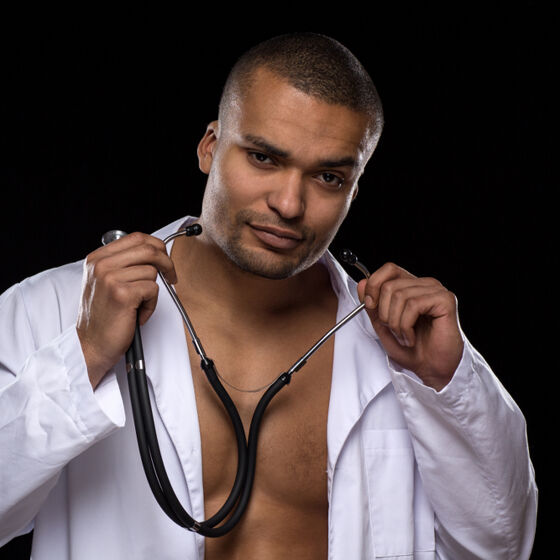 His super hot doctor just hit him up on Grindr… now what?!