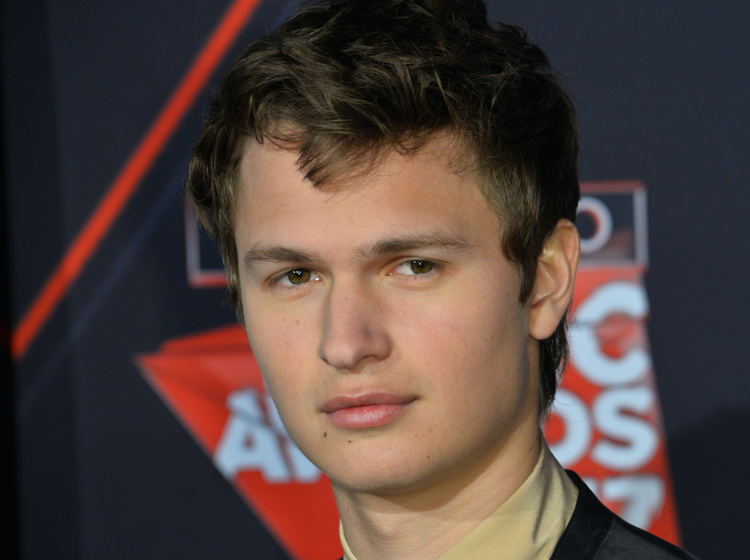 PHOTO: Ansel Elgort gives thirsty fans an eyeful stepping in just gym shorts