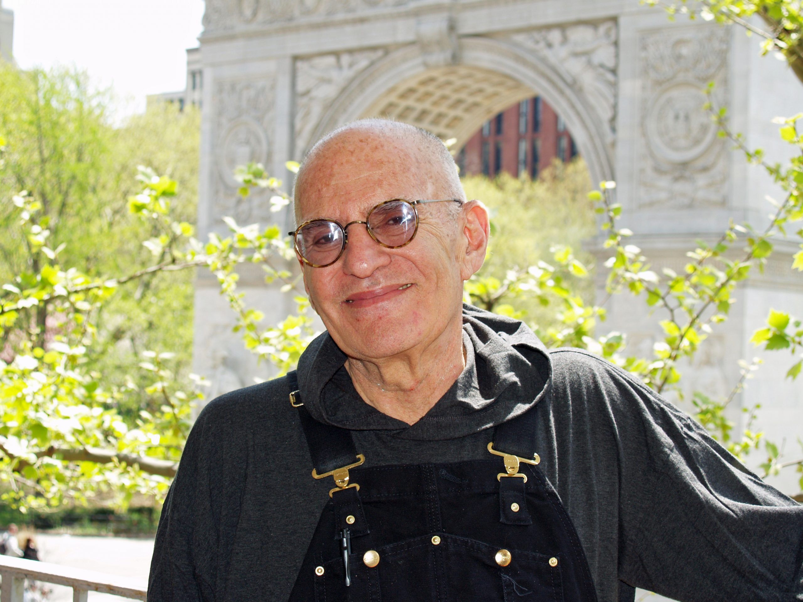 Celebrities pay tribute to queer hero Larry Kramer