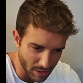 Hunky Spanish singer Pablo Alborán comes out in emotional Instagram vid