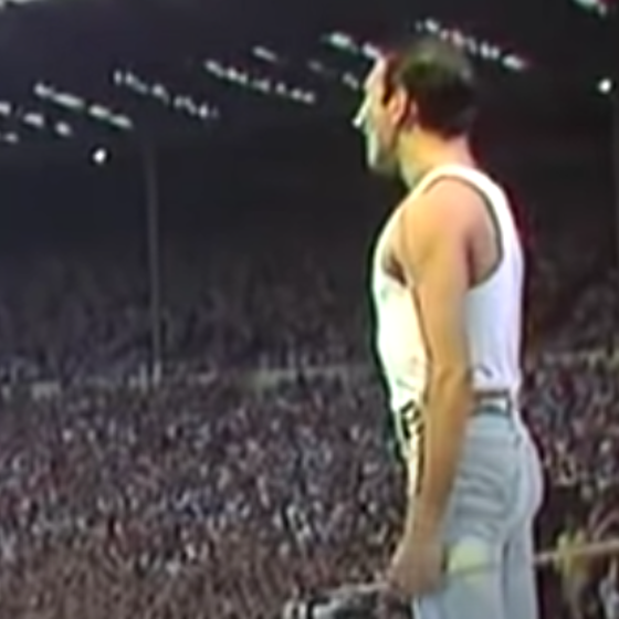 WATCH: 35 years ago today, Queen delivered this now-iconic ‘Live Aid’ performance