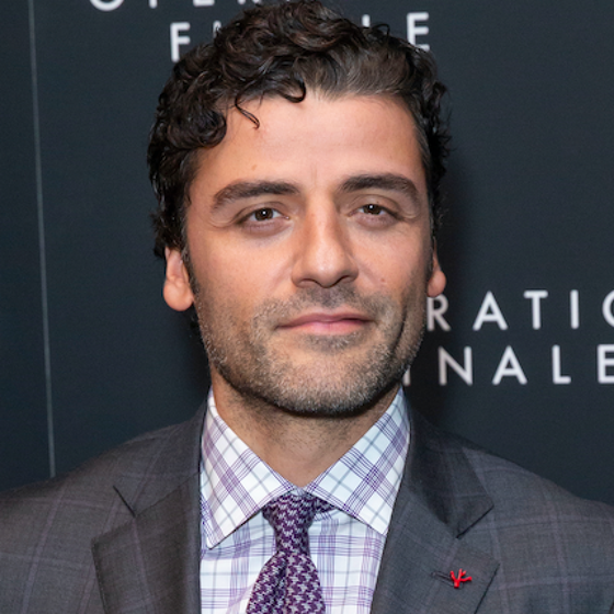 WATCH: That time Oscar Isaac said eight inches isn’t “enough” and the internet gasped