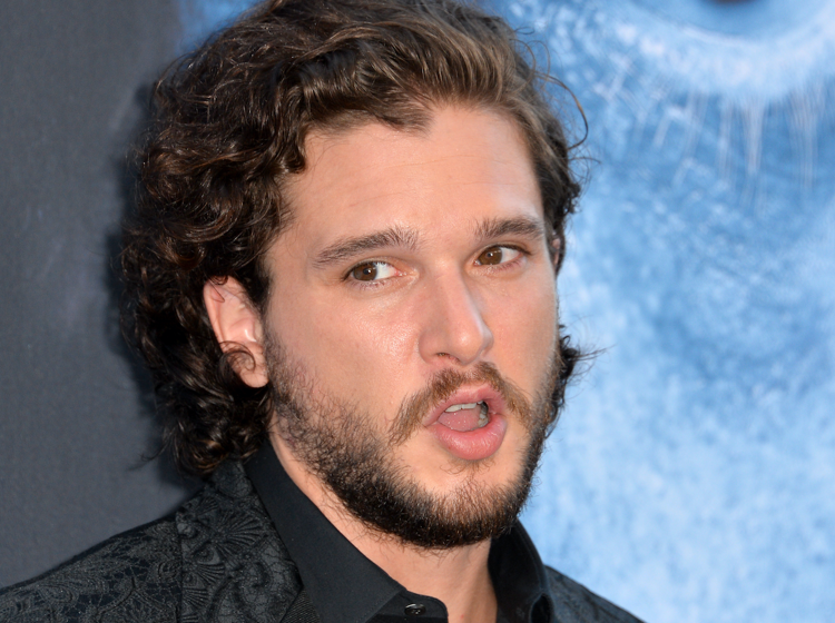 PHOTOS: Kit Harington caught adjusting himself, and there appears to be a lot to adjust