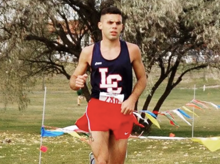 PHOTOS: Former college runner with amazing thighs talks coming out, COVID, and conspiracy theories