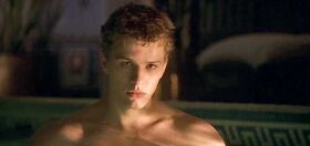 Relive the moment Ryan Phillippe’s butt became a star…along with Ryan Phillippe
