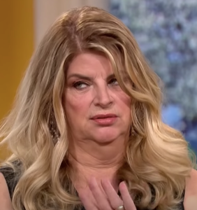 Former actress Kirstie Alley manages to trend on Twitter for five minutes by endorsing Trump