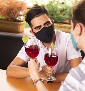 6 ways to think about hooking up safely in the time of pandemic