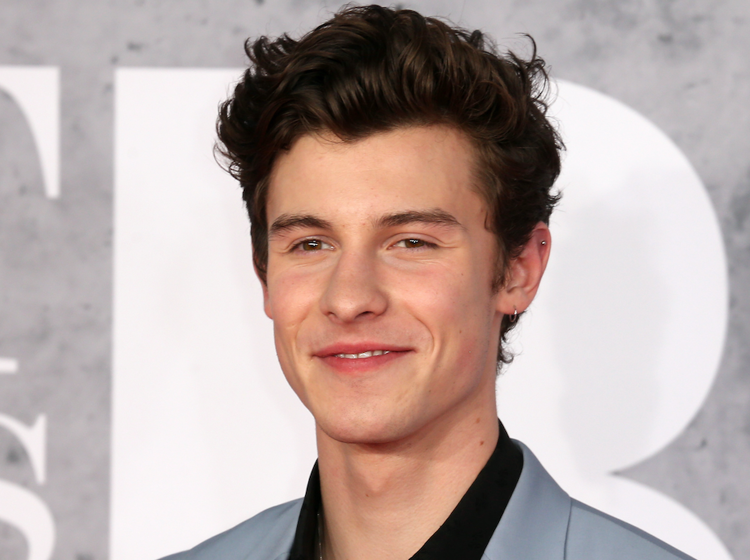 Shawn Mendes talks gay rumors & doesn’t mince his words