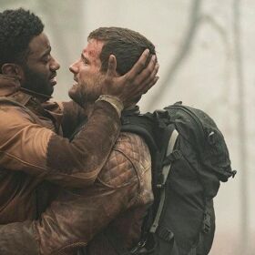 ‘The Walking Dead’ defends gay storyline; epically shuts down haters