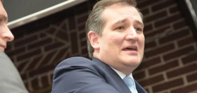 Ted Cruz flying home hours after shamelessly fleeing Texas for Cancún