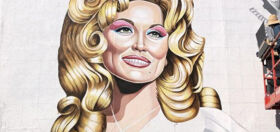 Screw the statue. The gays just ordered a giant mural of vaccine maven Dolly Parton.