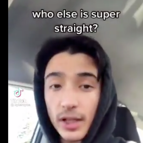 #SuperStraights are being trolled super hard on Twitter
