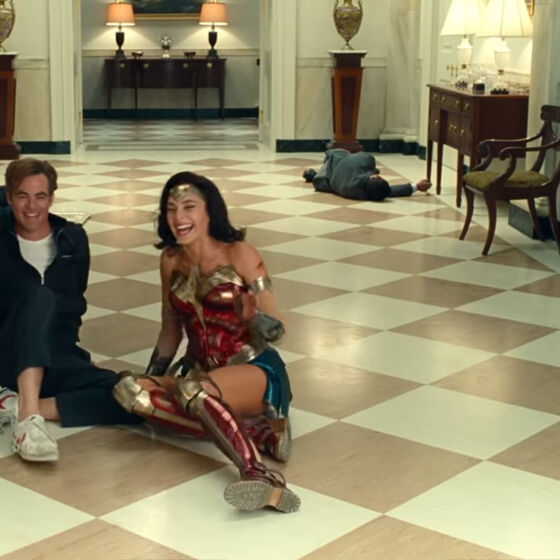 WATCH: Chris Pine isn’t wearing underwear in the ‘Wonder Woman 1984’ outtakes