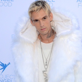 PHOTO: Aaron Carter’s ultra revealing thirst trap does not seem to be trapping thirst
