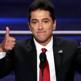 Scott Baio tried to one-up a comedian on Twitter. He failed so hard he’s trending now.