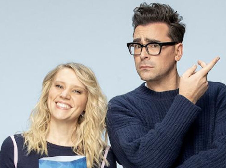 Kate McKinnon & Dan Levy are getting spicy together, and we can’t stop laughing