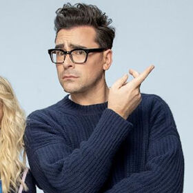 Kate McKinnon & Dan Levy are getting spicy together, and we can’t stop laughing