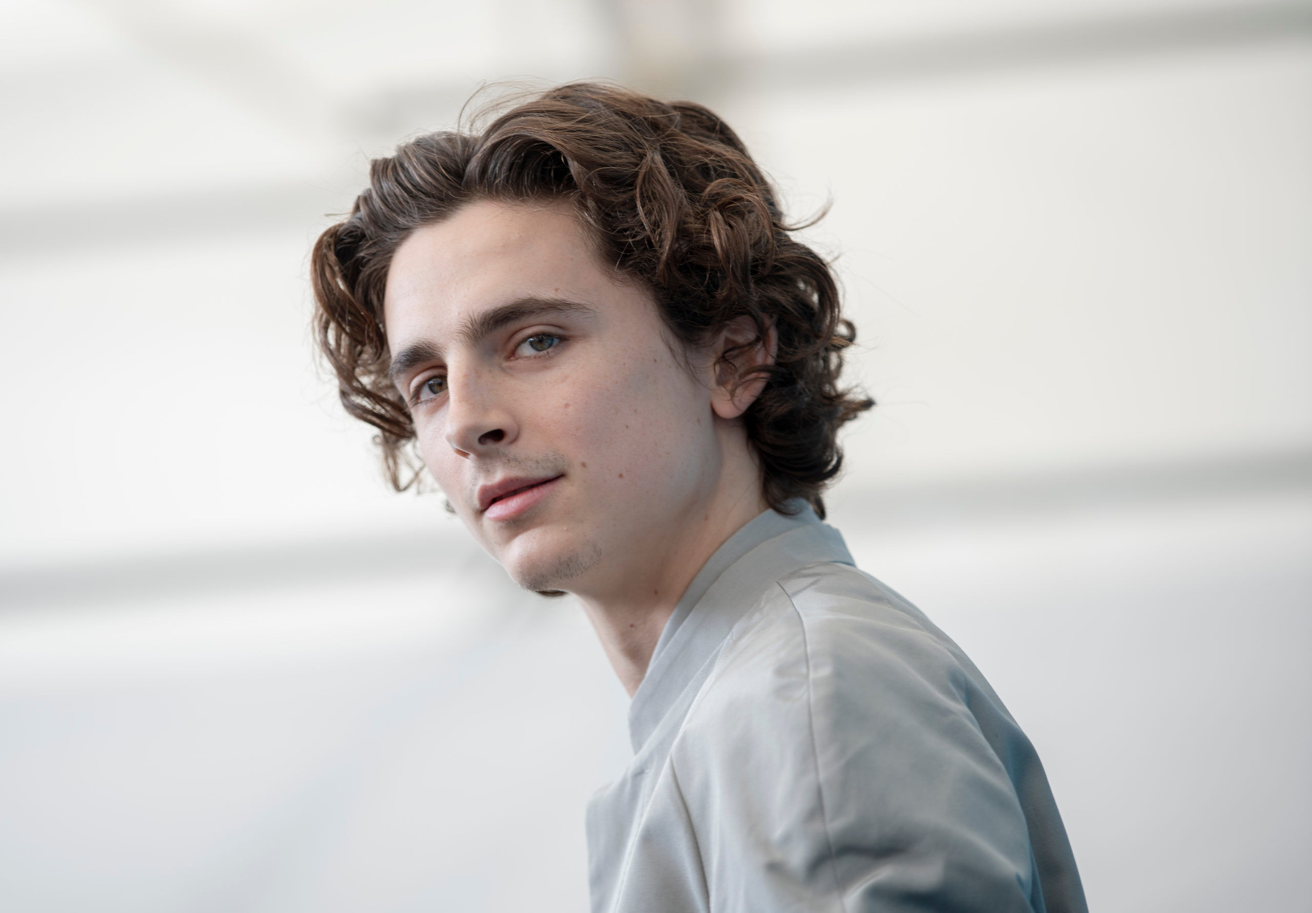 PHOTOS: Timothée Chalamet tells fans he’s been “playing with himself all day,” shares proof