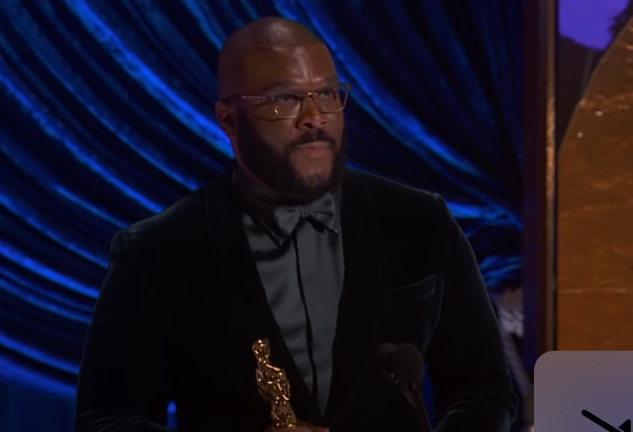 Tyler Perry compares “LBGTQ” people suffering homophobic abuse to the experience of being a cop
