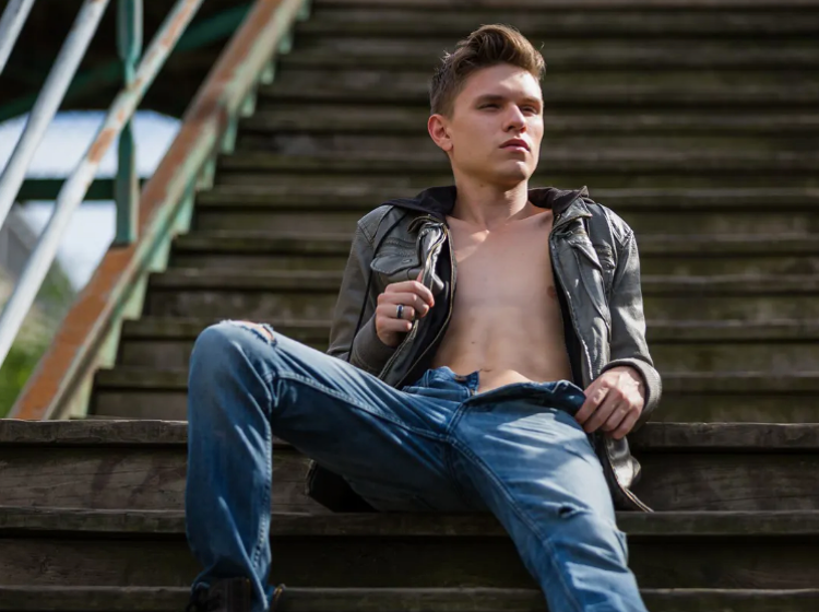 Pop Twink Joey Suarez on the Cancun party scene and vaccine hesitancy