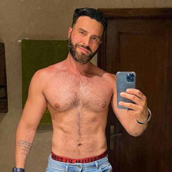 Venezuelan pop star Francisco León comes out as gay