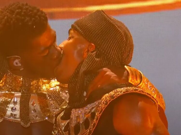 WATCH: Lil Nas X kisses one of his male dancers on stage during BET Awards