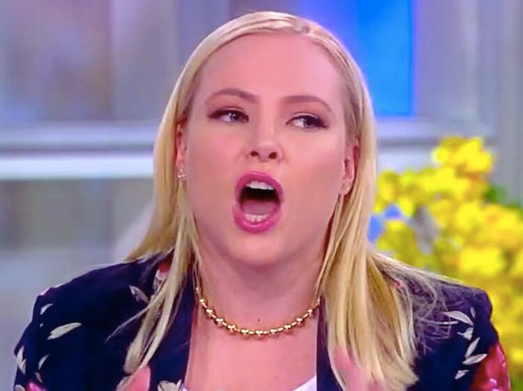 Meghan McCain abruptly quits “The View” to focus more on demanding to speak to the manager