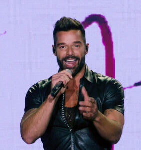 EXCLUSIVE: Ricky Martin recalls his decision to come out in ‘Behind the Music’