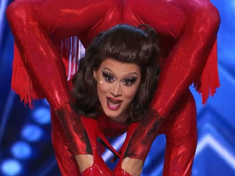 WATCH: This drag queen’s acrobatics will leave you utterly gagged