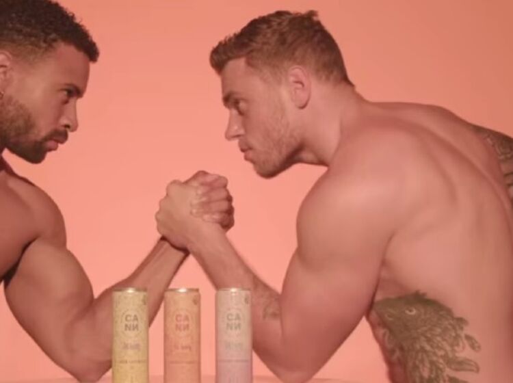 Gus Kenworthy’s underwear bulge is quite distracting in this new seltzer ad