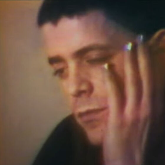 WATCH: Queer movie genius Todd Haynes dives into ‘The Velvet Underground’