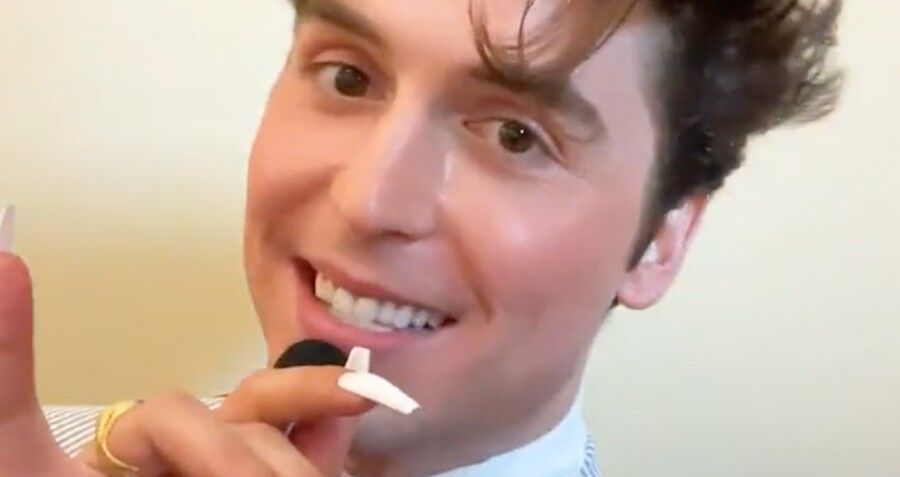 White House hired this gay intern for a special reason and Don Jnr is disgusted