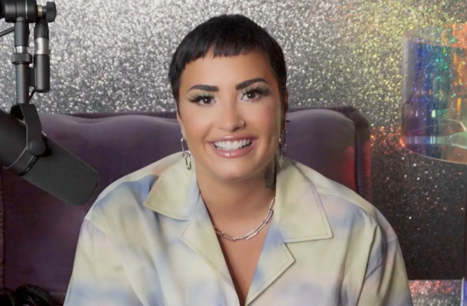 Demi Lovato says we must stop calling extraterrestrials “aliens” because it’s offensive to UFOs