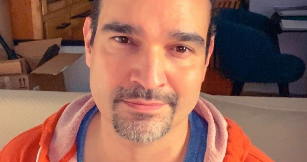 Hamilton’s Javier Munoz responds to fellow Broadway star’s vaccine refusal