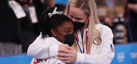 Simone Biles comes back to claim a medal