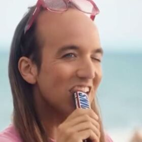 Snickers apologizes for wildly homophobic commercial