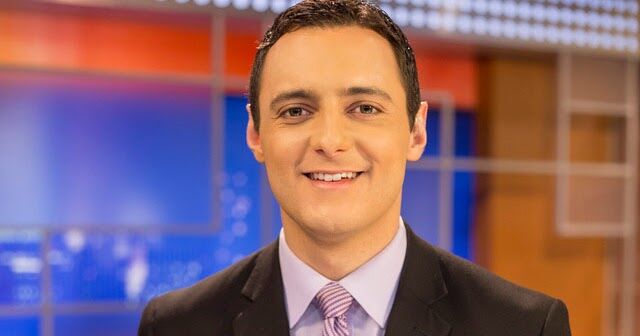 Popular Houston news anchor Steven Romo comes out