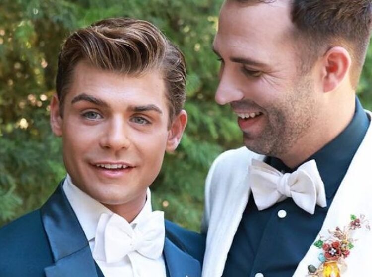 Garret Clayton and Blake Knight marry – and Alicia Silverstone officiated