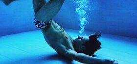 Tom Daley shares stunning underwater images