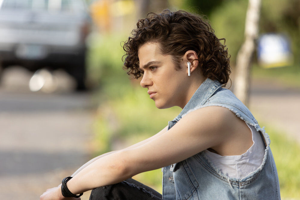 Misha Osherovich queers up the world of horror in ‘The Girl In The Woods’