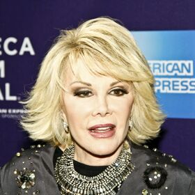 Right-wingnuts say there’s proof Obama killed Joan Rivers for calling him gay & we’re all a little dumber now