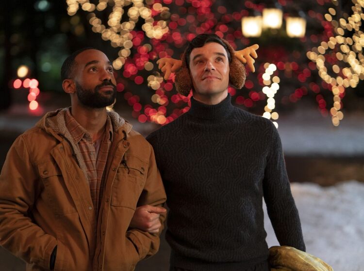 WATCH: Netfix makes the Yuletide gay with ‘Single All the Way’