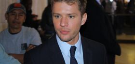 Ryan Phillippe’s latest thirst trap has fans crying “Daddyy”