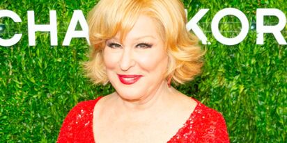 Bette Midler criticizes trans-friendly terms such as “birthing people”