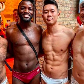 PHOTOS: Chicago gay bar hosts its tenth Santa Speedo Run