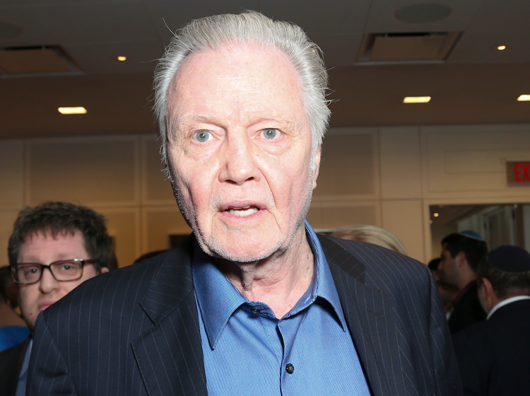 Jon Voight’s latest video has people feeling “so much empathy for Angelina Jolie right now”